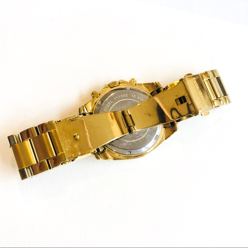 Michael Kors Gold Watch - Picture 5 of 7